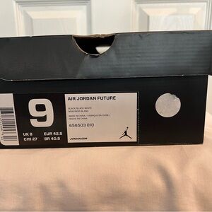 Jordan Future. M SZ 9. Black